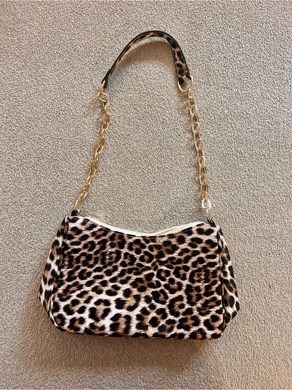 Leopard Print Purse with Gold Chain Strap